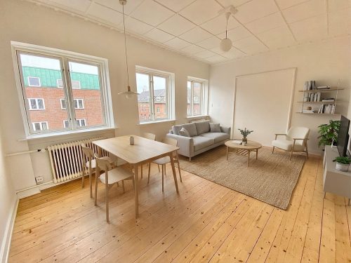 Vesterbro 88, 2. th., 9000 Aalborg