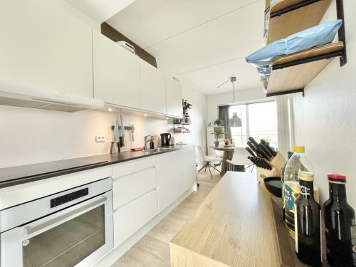 Sams&oslash;gade 82, 2. 9, 9000 Aalborg