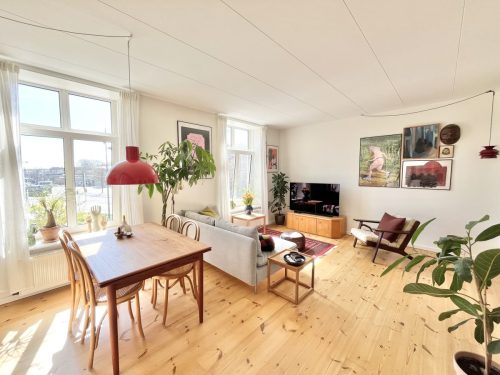 John F. Kennedys Plads 2A, 1. 4, 9000 Aalborg
