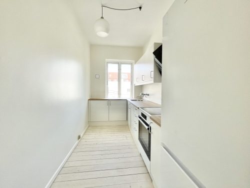 Lollandsgade 5, 1. tv, 9000 Aalborg.