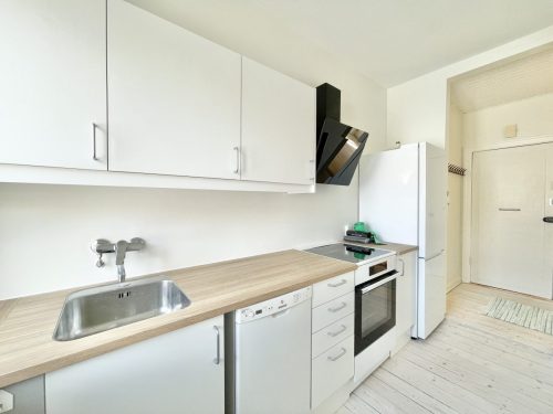Lollandsgade 5, 1. tv, 9000 Aalborg.